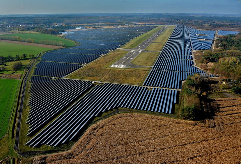 Solarpark am Airport Neuhardenberg